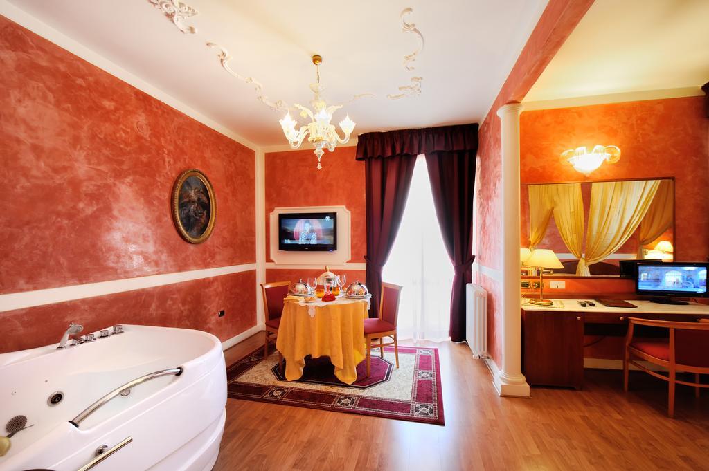 Hotel Benessere Villa Fiorita Colfiorito Εξωτερικό φωτογραφία