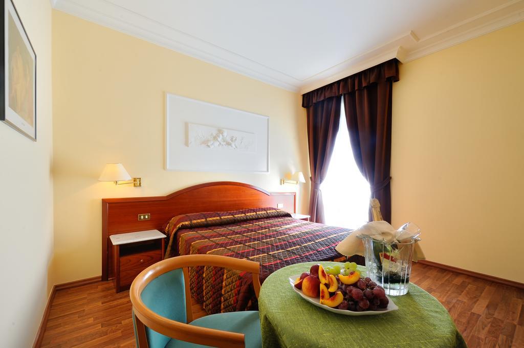 Hotel Benessere Villa Fiorita Colfiorito Εξωτερικό φωτογραφία