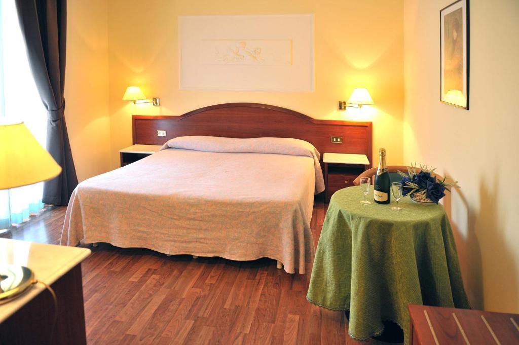 Hotel Benessere Villa Fiorita Colfiorito Εξωτερικό φωτογραφία