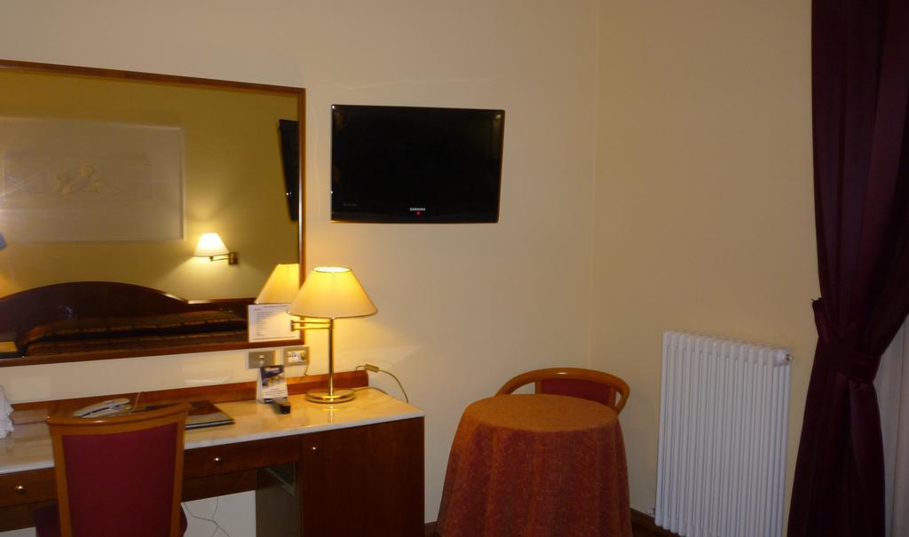 Hotel Benessere Villa Fiorita Colfiorito Εξωτερικό φωτογραφία